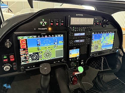 Blackwing 635RG - 915is Turbo - Bild 3