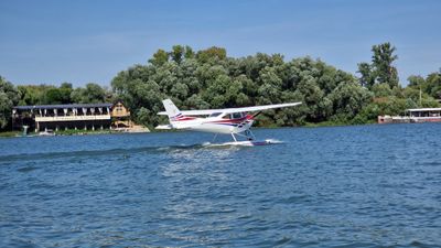 Legend L450 amphibious plane (seaplane on floats) - Bild 5
