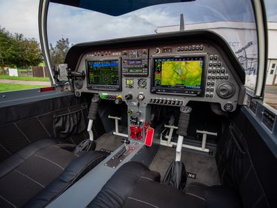 Direct Fly ALTO NG, Garmin 3-axes AP, E-Props constant-speed, 1. owner from 2024/10 - Bild 4